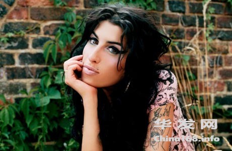 462_amy_winehouse_pr_460.jpg