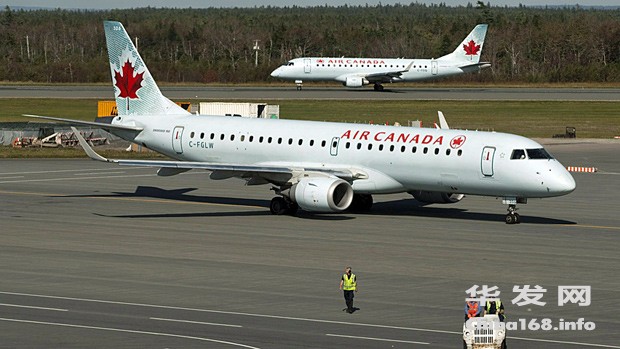 li-air-canada-01409831.jpg