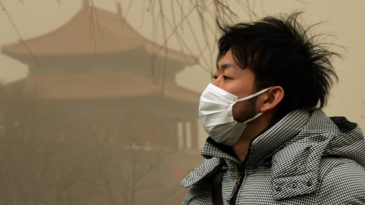 130228100950_cn_china_storm_smog_01_512x288_afp_nocredit.jpg