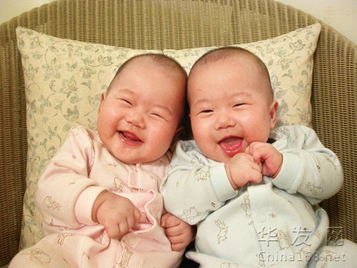 張傑謝娜喜獲雙胞胎女兒!雙胞胎要怎麽生？